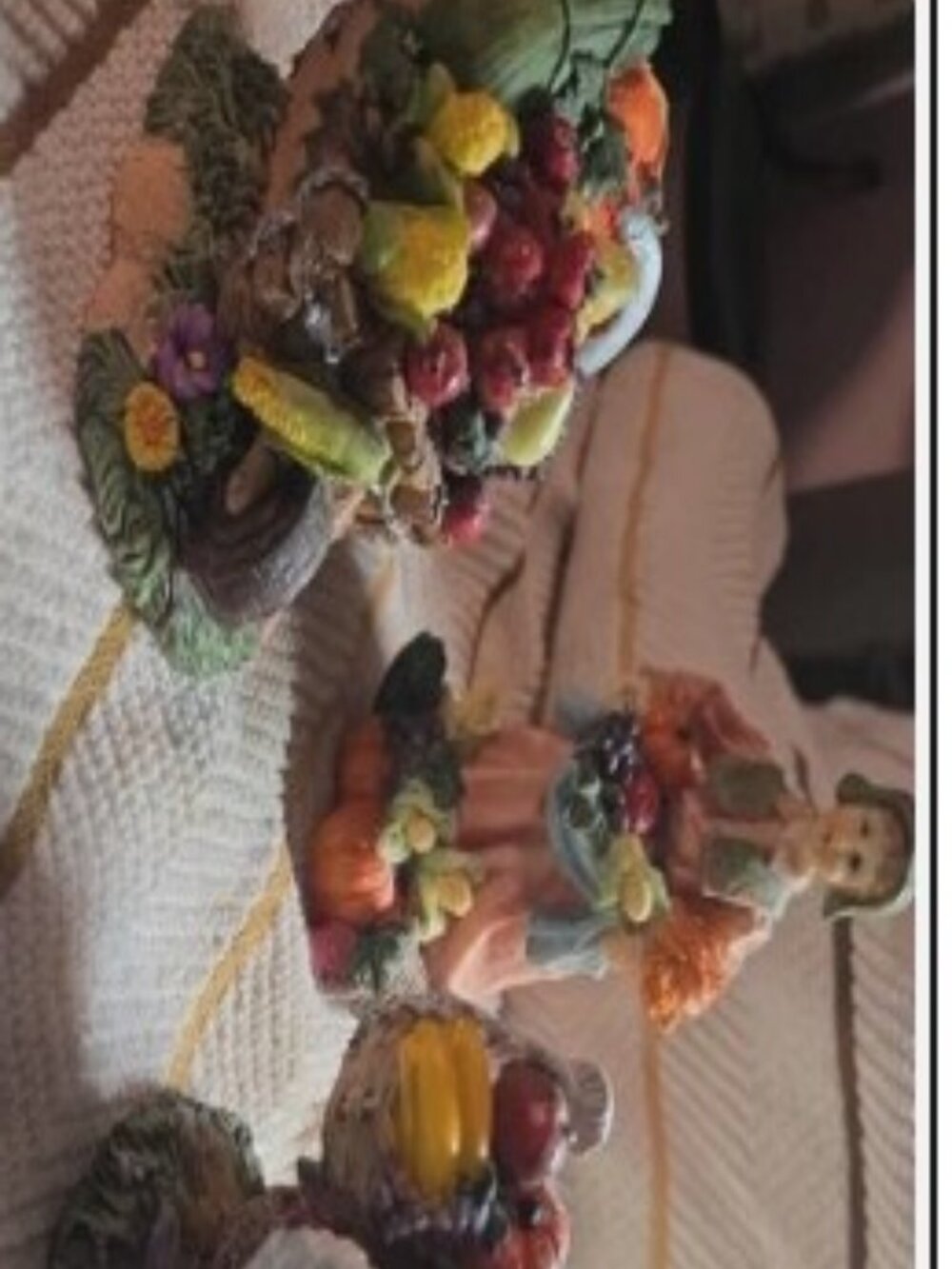 Fall Thanksgiving Figurines decoration Turkey Pilgram Food Cornucopia Cart